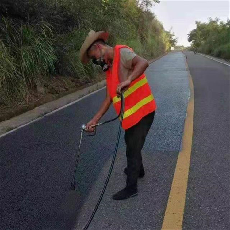 商丘 彩色防滑路面的底涂是保障路面附着力